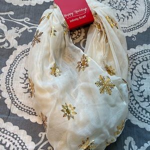 Snowflake Scarf